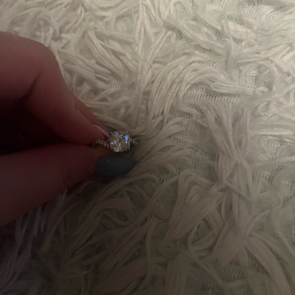 Charmed aroma ring - Picture 1 of 3